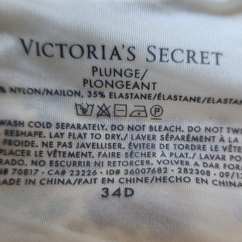 Victoria's Secret Bra size 34D - Picture 3 of 3